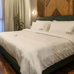 Garden Boutique Tiran
